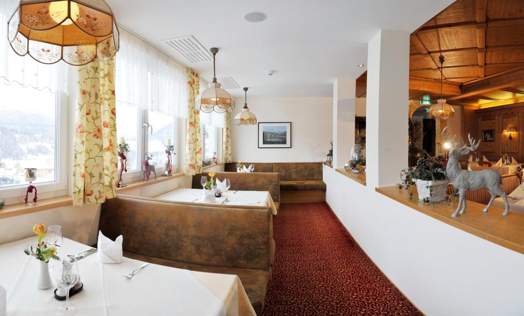 Panoramahotel Guertl Haus im Ennstal Eksteriør bilde