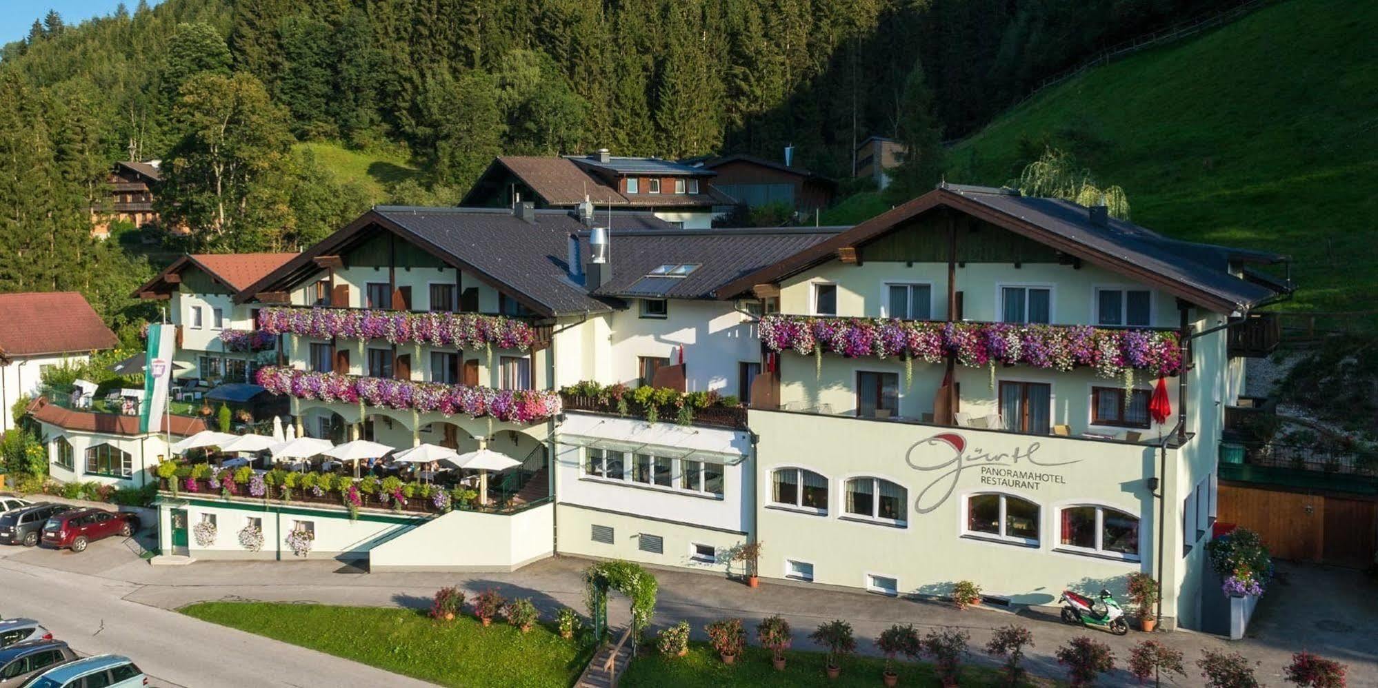 Panoramahotel Guertl Haus im Ennstal Eksteriør bilde